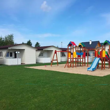 Single-story Homes With A Terrace, Pool בית נופש *